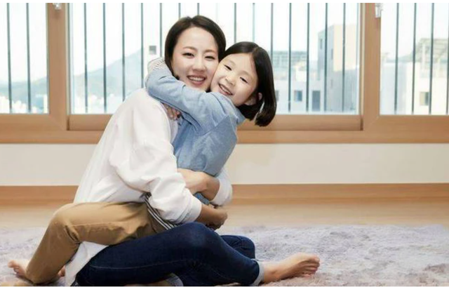 Chăm con không còn là “cuộc chiến” khi tôi thay đổi 3 điều này- Ảnh 1. Chăm con không còn là “cuộc chiến” khi tôi thay đổi 3 điều này- Ảnh 1.