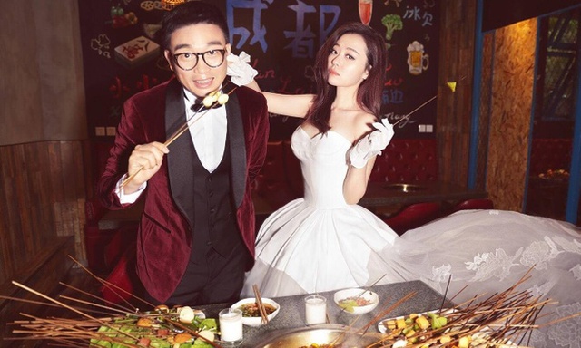 Nữ ca sĩ được gọi là “thiên thần biết hát” của showbiz: Dân chơi hộp đêm ai cũng biết, 2 lần dính phốt “tiểu tam”- Ảnh 7. Nữ ca sĩ được gọi là “thiên thần biết hát” của showbiz: Dân chơi hộp đêm ai cũng biết, 2 lần dính phốt “tiểu tam”- Ảnh 7.