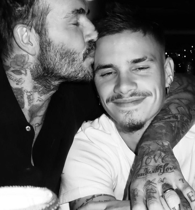Beckham tag thẳng tên con trai cả để nói hết lòng mình giữa mâu thuẫn đỉnh điểm , "gương vỡ đã lành" rồi đây!- Ảnh 3.