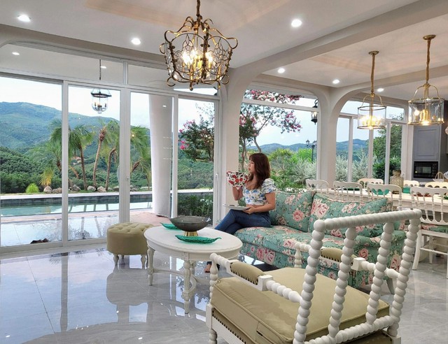 Biệt thự nghỉ dưỡng của nam diễn viên "giờ vàng VTV": Hoa giăng lối, view núi thơ mộng như resort 5 sao- Ảnh 6. Biệt thự nghỉ dưỡng của nam diễn viên "giờ vàng VTV": Hoa giăng lối, view núi thơ mộng như resort 5 sao- Ảnh 6.