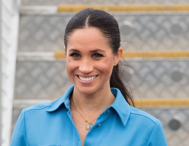 Phản ứng “cực gắt” của Công tước phu nhân xứ Edinburgh khi bị hỏi về việc thay thế Meghan Markle- Ảnh 2.