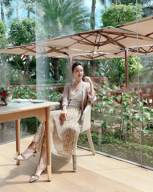 Các cô dâu hào môn Việt bị "bỏ bùa" bởi một chiếc váy- Ảnh 12.