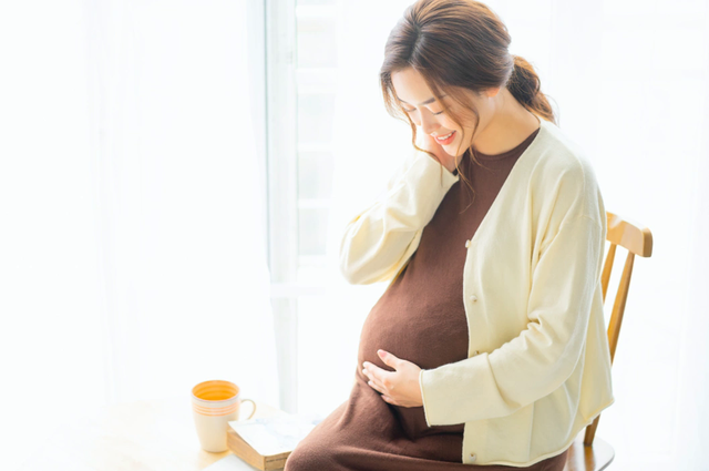 Người phụ nữ 40 tuổi cảm thấy tổn thương khi bác sĩ nói "không còn thời gian để thụ tinh nhân tạo"- Ảnh 4. Người phụ nữ 40 tuổi cảm thấy tổn thương khi bác sĩ nói "không còn thời gian để thụ tinh nhân tạo"- Ảnh 4.