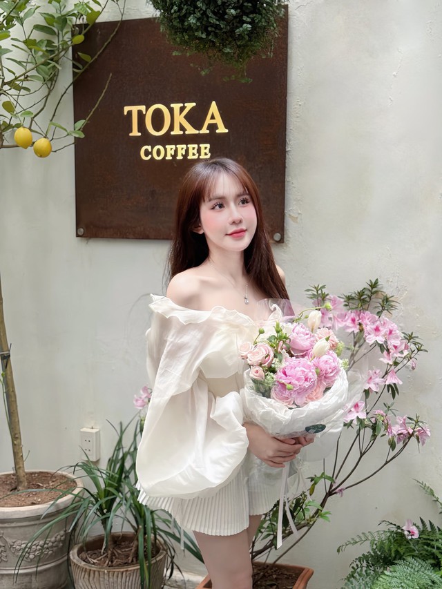 "Thánh nữ" bida khoe dáng nóng bỏng, fan thừa nhận ngắm nhìn tận 30 phút- Ảnh 4.