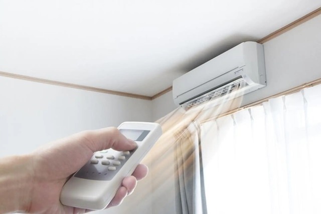 Trời nóng 40 độ, bật điều hòa vù vù vẫn không quá ngốn điện: Tất cả là nhờ 10 "bí mật" giấu kín!- Ảnh 2.
