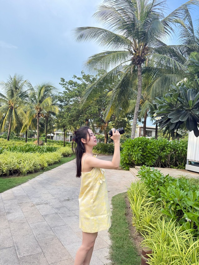 Hoa khôi 3 lần từ chối cầu thủ nổi tiếng vẫn rơi vào lưới tình, giờ ở biệt thự, nhìn như gái đôi mươi- Ảnh 6.