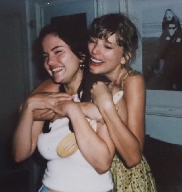 Taylor Swift tái ngộ "người đặc biệt" giữa tin hội bạn thân nổi tiếng rạn nứt đến mức cạch ?- Ảnh 9.