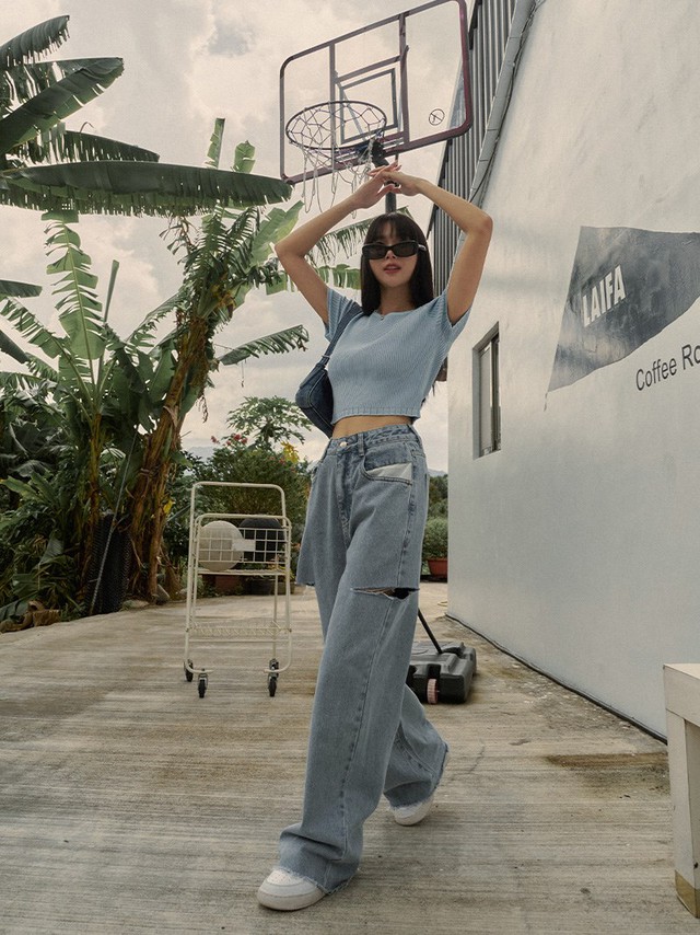 Hè mặc quần jeans sợ nóng, nàng ghim ngay 10 cách diện jeans ống rộng vừa mát vừa sành điệu- Ảnh 9.