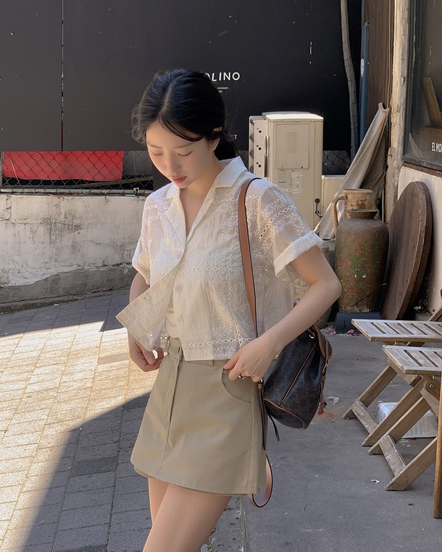 10 set đồ màu trung tính mùa hè: Không nhạt nhẽo mà cực sang, dành cho nàng thích sự đơn giản- Ảnh 5.