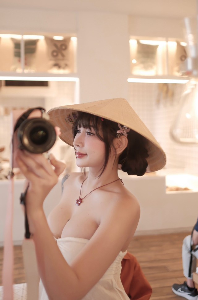 Cô gái khiến người xem cứ ngỡ Yua Mikami phiên bản Việt- Ảnh 2.