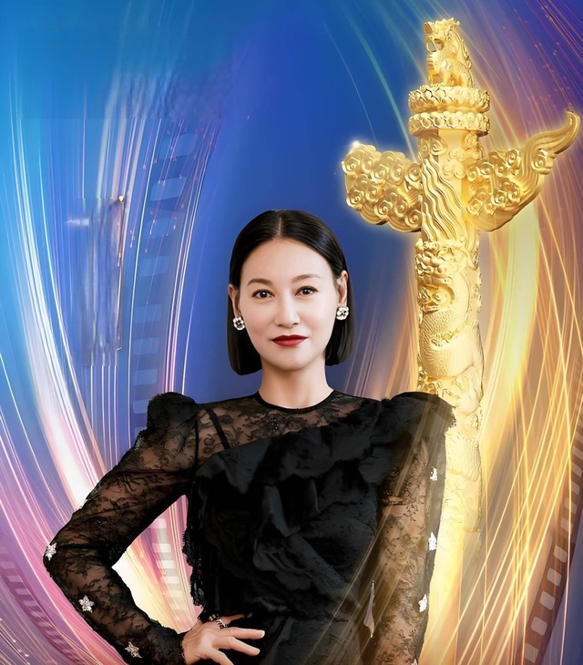 “Cô bé ăn xin” trở thành Ảnh hậu, từng tự sát vì bị tẩy chay chụp ảnh nóng giờ ra sao?- Ảnh 1.