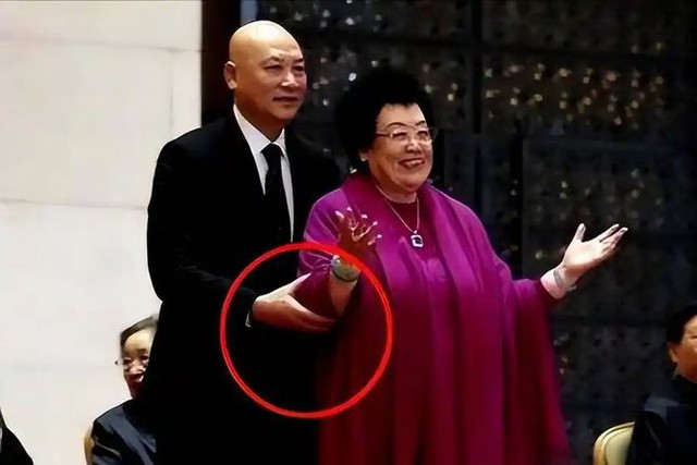 “Đường Tăng” gia tài hơn 72 nghìn tỷ đổi nghề đi bán nhà!- Ảnh 5.