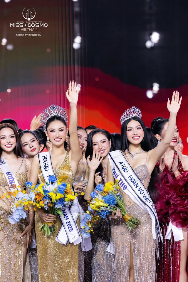 Tân Hoa hậu Hoàn vũ Việt Nam bị ném đá dữ dội vì có hình xăm lớn- Ảnh 6.