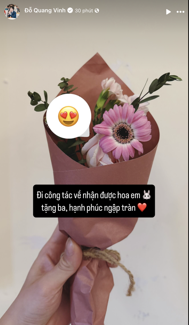 1 tuần bay 3 nước, "bố đơn thân nghìn tỷ" nhà bầu Hiển bóc trần cuộc sống hào môn, thời gian nào chăm 3 con?- Ảnh 4. 1 tuần bay 3 nước, "bố đơn thân nghìn tỷ" nhà bầu Hiển bóc trần cuộc sống hào môn, thời gian nào chăm 3 con?- Ảnh 4.