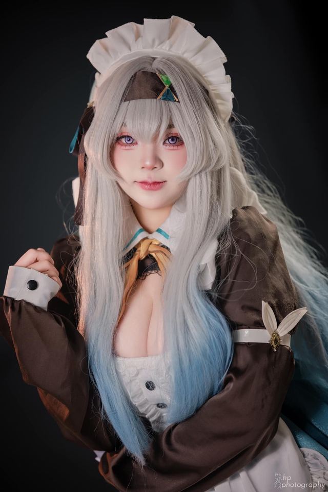 Nữ cosplayer "lột xác", mặt mộc còn gây ngỡ ngàng hơn nữa- Ảnh 6. Nữ cosplayer "lột xác", mặt mộc còn gây ngỡ ngàng hơn nữa- Ảnh 6.