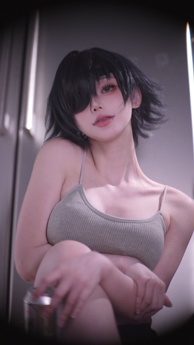 Nữ coser xinh đẹp biến hình khiến fan đứng ngồi không yên- Ảnh 4.