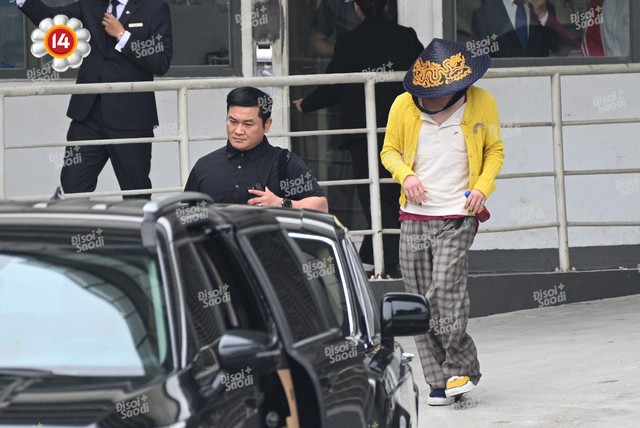 Hình ảnh em bé Việt “lọt mắt xanh” ekip anh Long, Việt Nam là ngoại lệ chưa từng có của G-Dragon!- Ảnh 8.