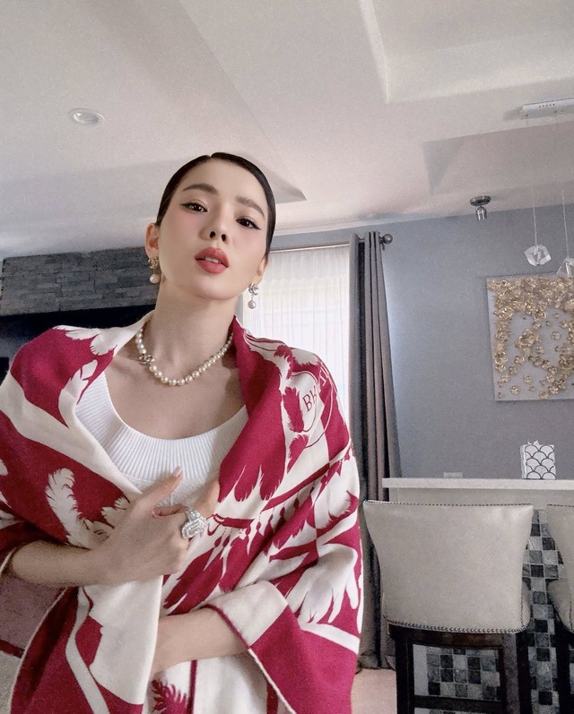 1 ca sĩ Việt vừa bị "bóc" giá cát sê gây choáng: Soi đường học hành mới thấy, đã tài năng còn cực dũng cảm- Ảnh 1.
