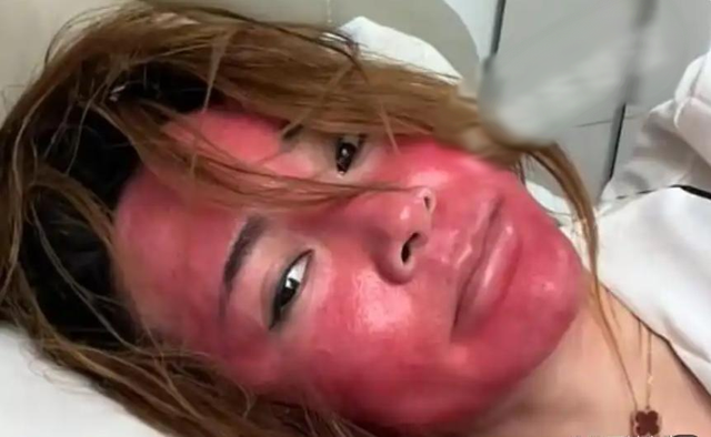 Những người phụ nữ makeup 24/7, không tẩy trang hơn 2 thập kỉ: Ai cũng nhận kết cục đắng?- Ảnh 2. Những người phụ nữ makeup 24/7, không tẩy trang hơn 2 thập kỉ: Ai cũng nhận kết cục đắng?- Ảnh 2.