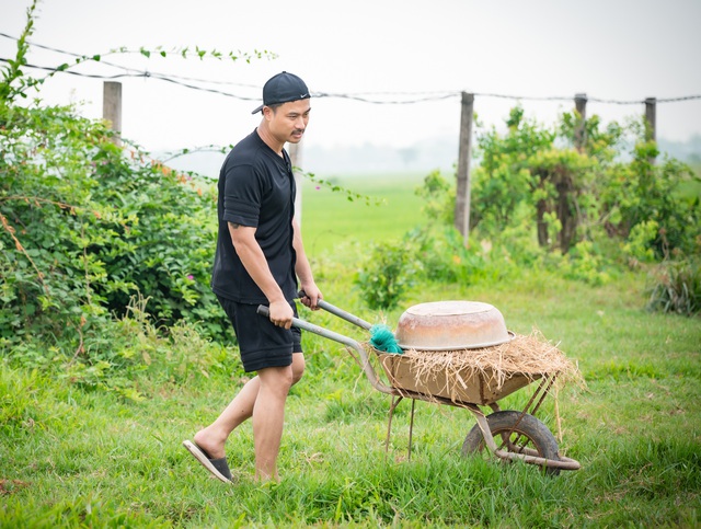 Duy Hưng và Trung Ruồi tranh cãi về quan điểm dạy con: Mềm mỏng, nhẹ nhàng hay nghiêm khắc, sẵn sàng "roi vọt"?- Ảnh 4.