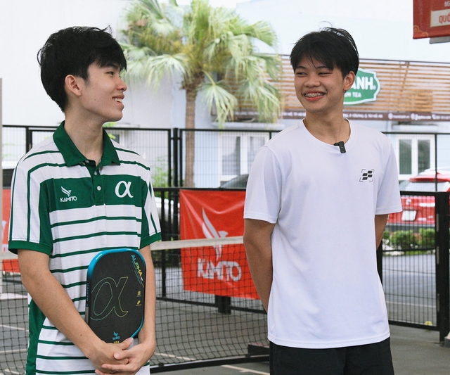 Hiện tượng Pickleball 17 tuổi Tống Nhật Minh: Từng bị ép cầm vợt mà giờ "quật ngã" cả top 2 châu Á- Ảnh 8. Hiện tượng Pickleball 17 tuổi Tống Nhật Minh: Từng bị ép cầm vợt mà giờ "quật ngã" cả top 2 châu Á- Ảnh 8.