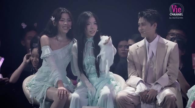 Trấn Thành công bố “cây hút fan” của Em Xinh bị loại khi Live Stage 2 chưa diễn, netizen tuyên bố nghỉ xem!- Ảnh 2.