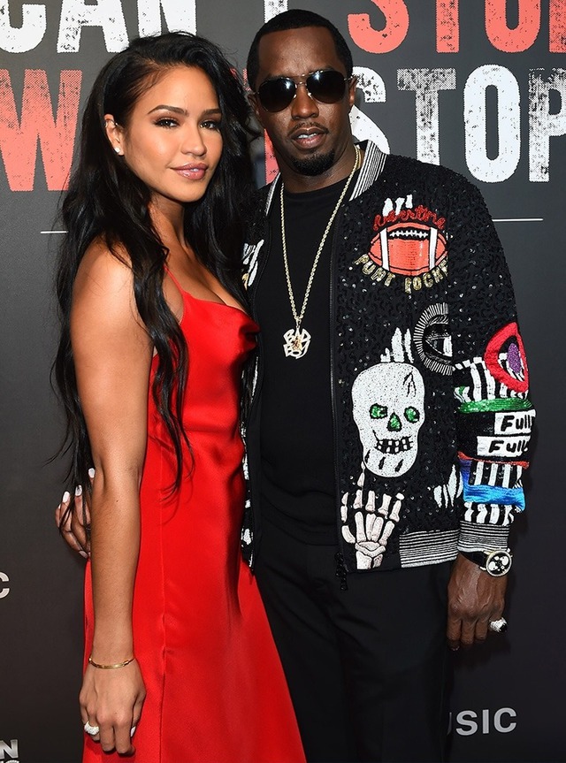 Vụ xét xử Diddy: Clip nóng của tình cũ ông trùm bị chiếu trên tòa, FBI công bố ảnh gây sốc- Ảnh 3.