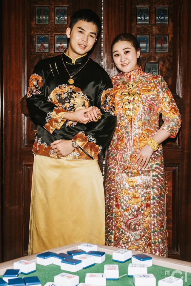 “Phò mã bạc tỷ” lộ ảnh nhạy cảm, vợ đại gia phản ứng thế nào?- Ảnh 5. “Phò mã bạc tỷ” lộ ảnh nhạy cảm, vợ đại gia phản ứng thế nào?- Ảnh 5.