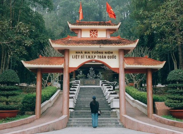 Top những "địa chỉ đỏ" trong trend "du lịch yêu nước" đang được gen Z check-in nhiều nhất dịp Hè này- Ảnh 5.