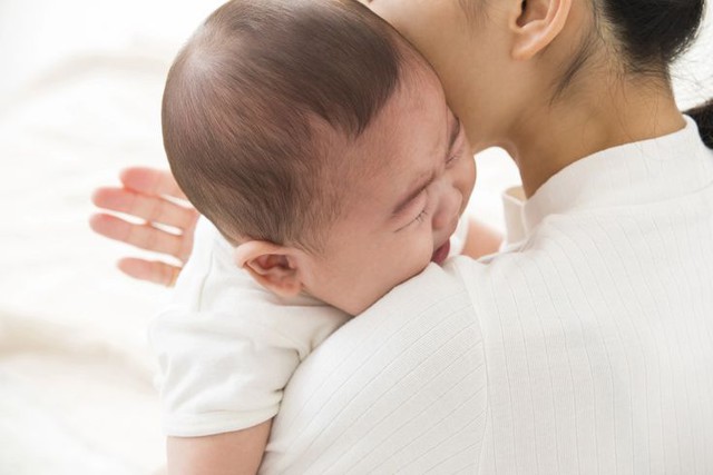 "Đọc vị" tiếng khóc của trẻ sơ sinh: 5 kiểu khóc phổ biến cha mẹ cần nhận biết- Ảnh 1.