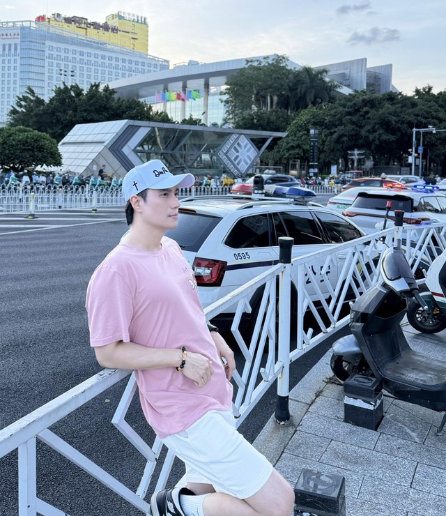 Diễn viên Việt Anh đã căng, hẹn livestream bóc phốt hậu biến mất bất thường trên MXH- Ảnh 1.