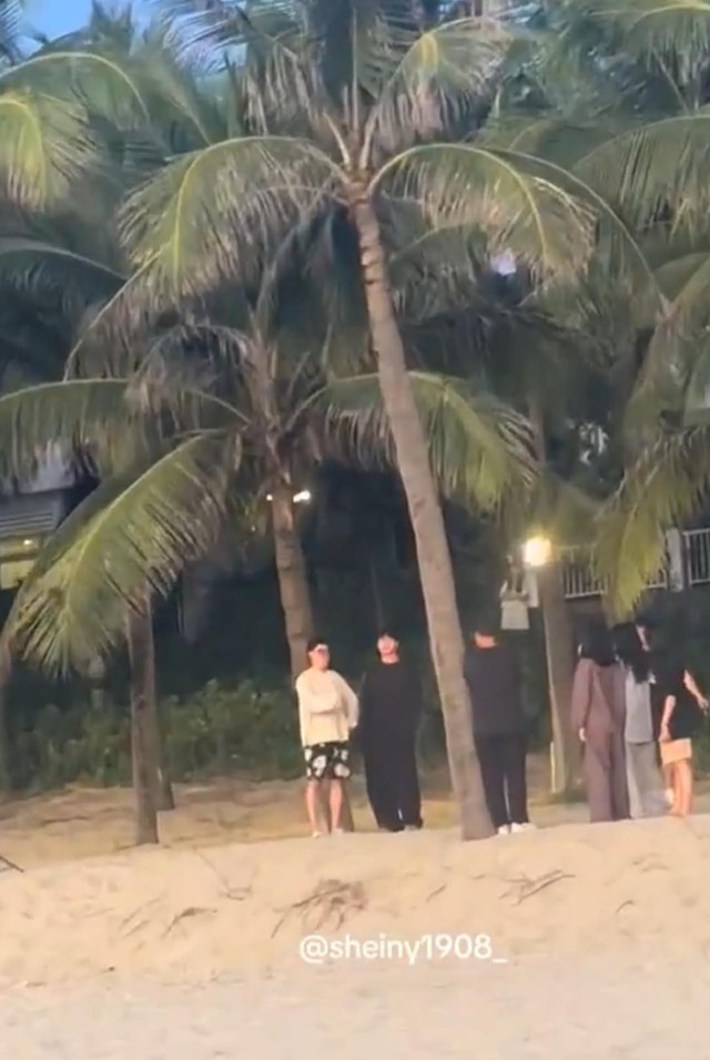 "Đại hội xả source" Jimin - Jungkook tại Việt Nam: 2 nam thần BTS ngắm bình minh, làm 1 điều khiến fan thót tim- Ảnh 2.