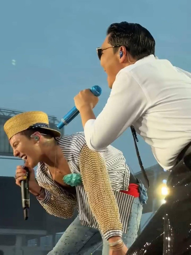“Luỵ” mưa Hà Nội, G-Dragon sang Hàn đốt cháy sân khấu dưới làn nước, mỹ nhân hát hay nhất BLACKPINK cũng tham gia!- Ảnh 5.