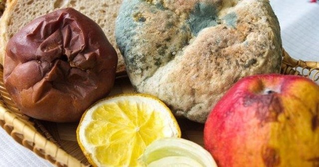 7 thứ để tủ lạnh càng lâu càng hại người: Dọn sớm để sức khỏe yên tâm!- Ảnh 1.