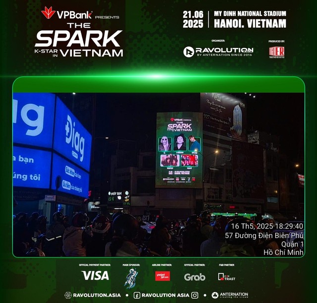 “Cú nổ lớn” của thị trường concert Việt: G-Dragon phủ sóng MXH đến đời thực, K-Star Spark dẫn dắt hiện tượng văn hóa mới- Ảnh 12. “Cú nổ lớn” của thị trường concert Việt: G-Dragon phủ sóng MXH đến đời thực, K-Star Spark dẫn dắt hiện tượng văn hóa mới- Ảnh 12.
