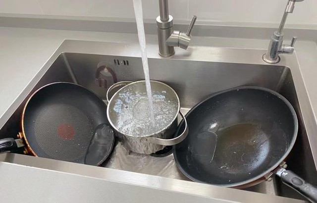 40 tuổi mới nhận ra nhà có 4 thứ phải mua size lớn: Tiền đội lên nhưng dùng xứng đáng!- Ảnh 2.