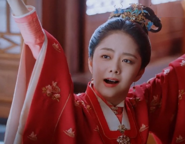 10 lần phim Trung chọn sai nữ chính: Lưu Diệc Phi phá nát nguyên tác, cô cuối bị chê “vừa quê vừa xấu”- Ảnh 9. 10 lần phim Trung chọn sai nữ chính: Lưu Diệc Phi phá nát nguyên tác, cô cuối bị chê “vừa quê vừa xấu”- Ảnh 9.