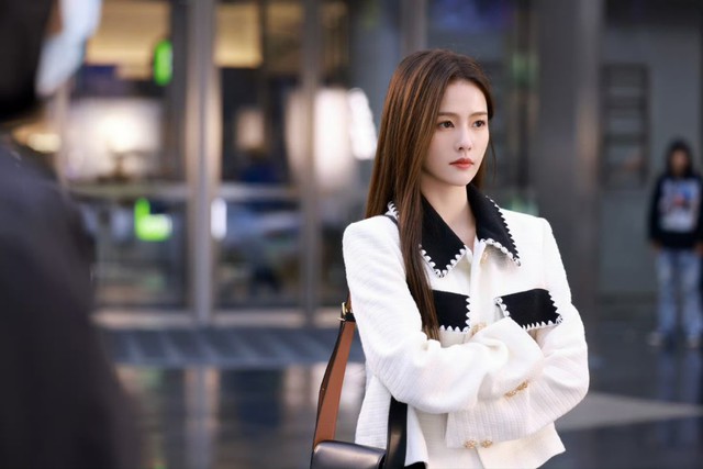 10 lần phim Trung chọn sai nữ chính: Lưu Diệc Phi phá nát nguyên tác, cô cuối bị chê “vừa quê vừa xấu”- Ảnh 10. 10 lần phim Trung chọn sai nữ chính: Lưu Diệc Phi phá nát nguyên tác, cô cuối bị chê “vừa quê vừa xấu”- Ảnh 10.