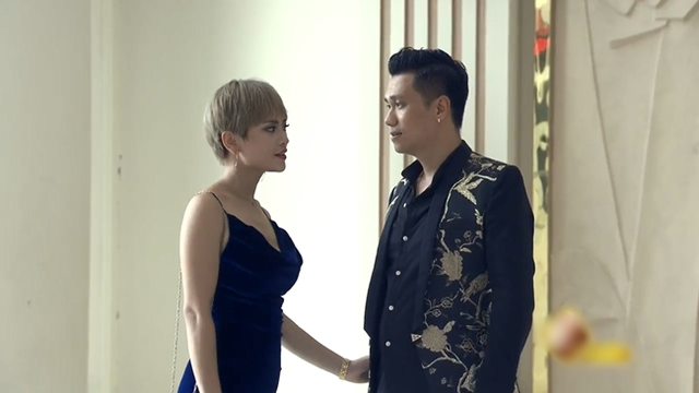 Mỹ nam Việt cứ đóng phim với ai là người đó đổi đời, đã đẹp trai còn có số may mắn quá đỉnh- Ảnh 7. Mỹ nam Việt cứ đóng phim với ai là người đó đổi đời, đã đẹp trai còn có số may mắn quá đỉnh- Ảnh 7.