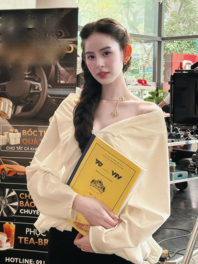 Cuộc sống đáng chú ý của Hương Liên trước khi cưới thiếu gia, thành dâu hào môn- Ảnh 4.