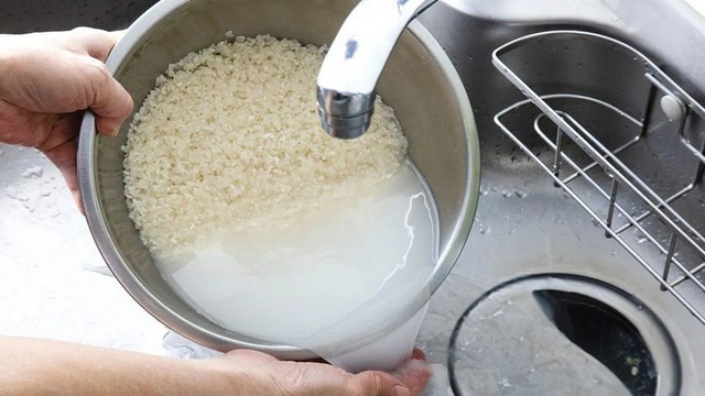 Rất tiếc phải nói rằng: Đây là sai lầm cực lớn khi nấu cơm mà 95% người làm hàng ngày- Ảnh 1.