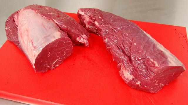 Thịt bò có nhiều loại nhưng chỉ 3 phần này mới là "tinh túy": Cả đầu bếp lẫn người bán đều gật gù công nhận!- Ảnh 1.