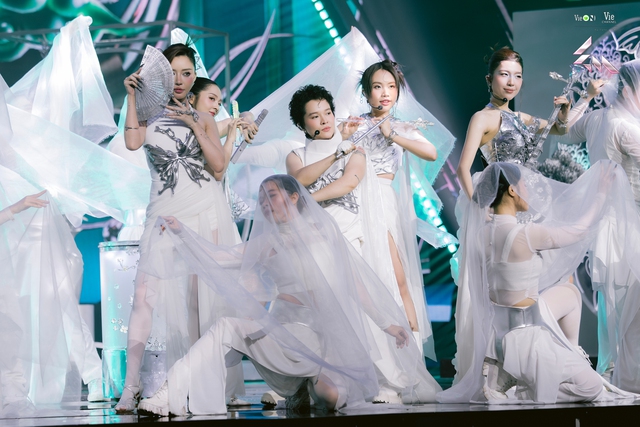 Châu Bùi rap tiếng Thái cực chất, “Em Xinh Say Hi” tập 2 bùng nổ với những màn trình diễn đa sắc- Ảnh 1.