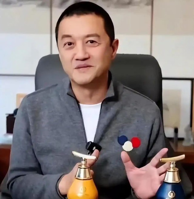 “Quách Tĩnh” Lý Á Bằng lâm thảm cảnh: Nợ nần nghìn tỷ không trả nổi, không chịu quay lại đóng phim vì 1 lý do- Ảnh 2.