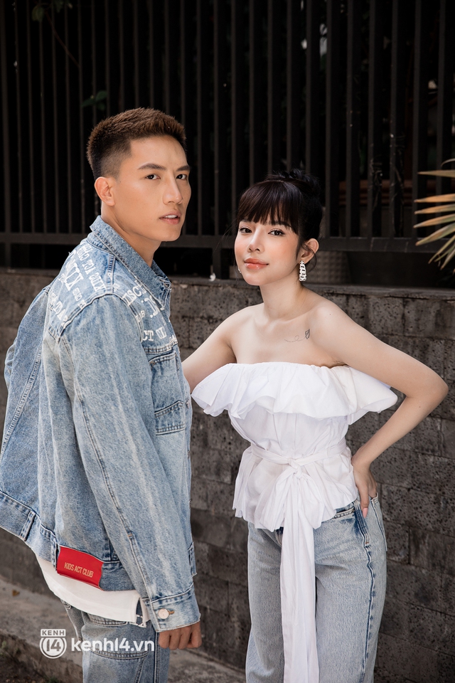 Phát sốt clip cặp đôi Anh Trai - Em Xinh ôm hôn ngay trên sân khấu, táo bạo cỡ này thì cưới luôn cho rồi!- Ảnh 4.