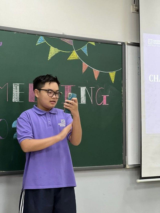 “Cây hài nhí” quốc dân Bi Béo cao lớn bất ngờ sau 10 năm, ca hát đóng kịch vẫn không hot bằng meme khai giảng!- Ảnh 12.
