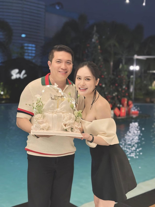 Sự bất thường của vợ chồng Đoàn Di Băng- Ảnh 4. Sự bất thường của vợ chồng Đoàn Di Băng- Ảnh 4.