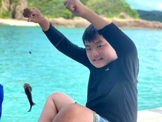 “Cây hài nhí” quốc dân Bi Béo cao lớn bất ngờ sau 10 năm, ca hát đóng kịch vẫn không hot bằng meme khai giảng!- Ảnh 9.