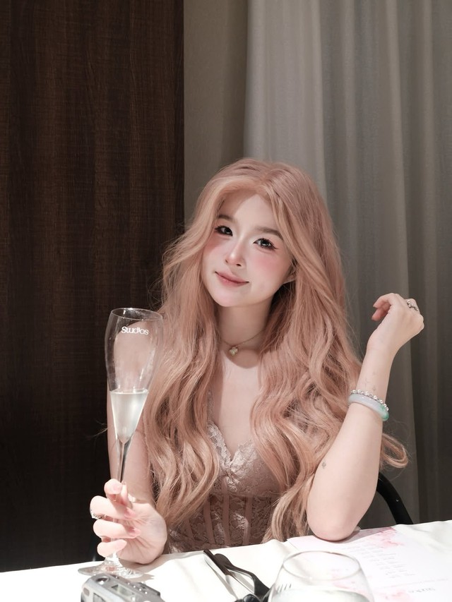 Ngắm diện mạo của "Rich kid" Chao bên thềm tuổi mới, gợi cảm, quyến rũ khác hẳn khi mới nổi- Ảnh 6.