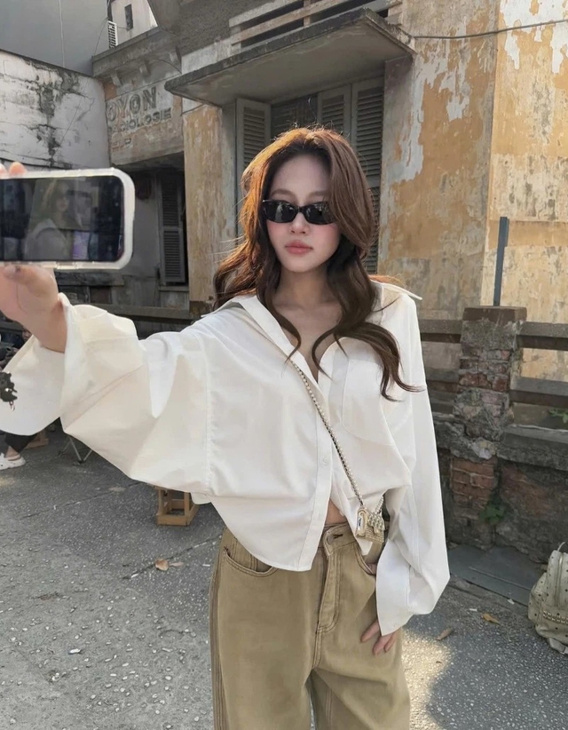 Mỹ nhân sở hữu tài sản 35 triệu USD: Đẹp từ sợi tóc đến khuôn mặt, style thì thôi miễn bàn!- Ảnh 19.
